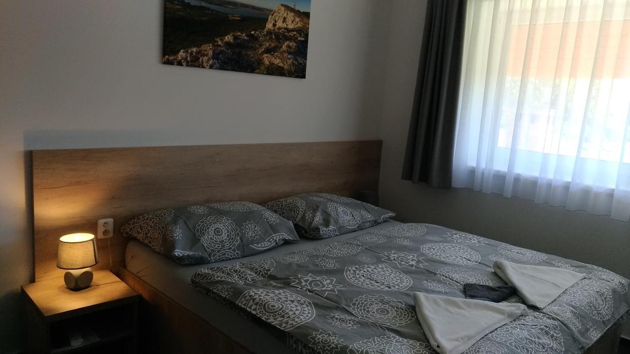 Penzion Kometa Pasohlávky Exterior foto